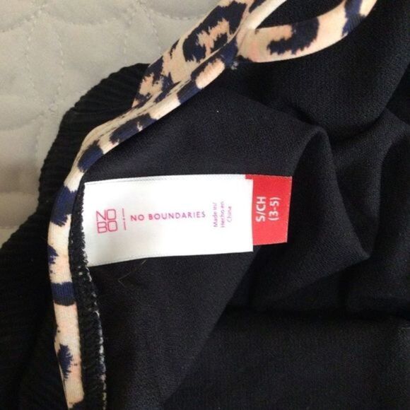 No Boundaries One Piece Leopard Print And Black Swimsuit Size S 3/5‎ Juniors - Picture 13 of 16